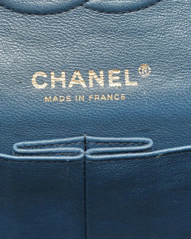 Chanel Classic Medium Double Flap Bag in Leather from A Retro Tale, photo 6 of 8