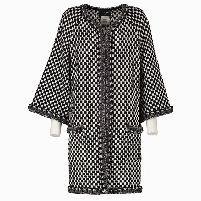 Chanel 14P White Knit Chain Jacket - Size 36 in White from Labellov