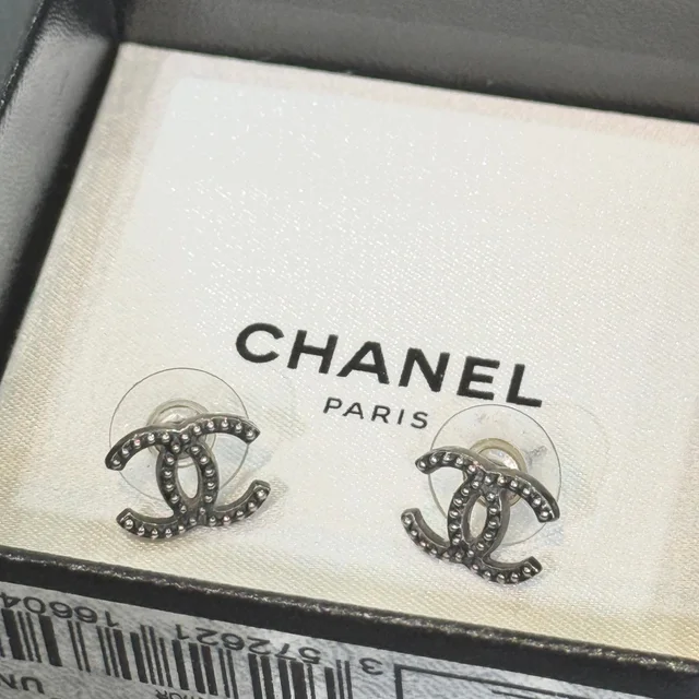 Chanel CC Beaded Logo Stud Earrings from Revivre Luxury Consignment