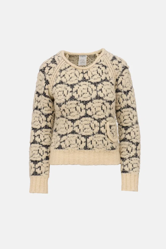 Chanel FW 2001 Camellia Wool Sweater in Wool from VSP Consignment
