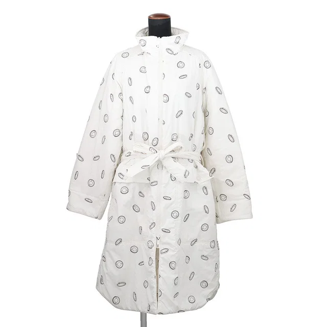 Hermès Quilted Reversible Coat Clou de Selle Semis Size 42 White/Black Polyester100% in Black from GALLERY RARE