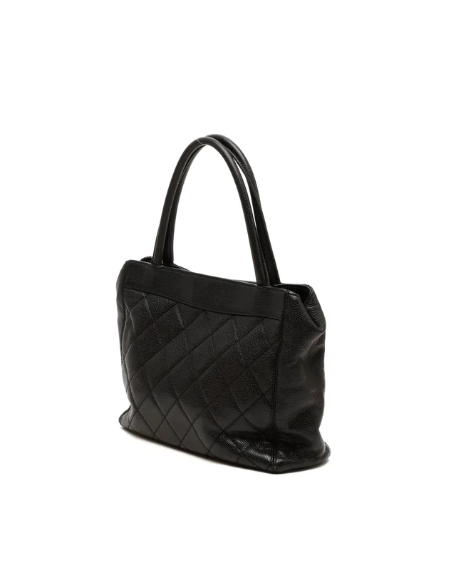 Chanel CC Caviar Tote Bag in Caviar leather from A Retro Tale, photo 3 of 8