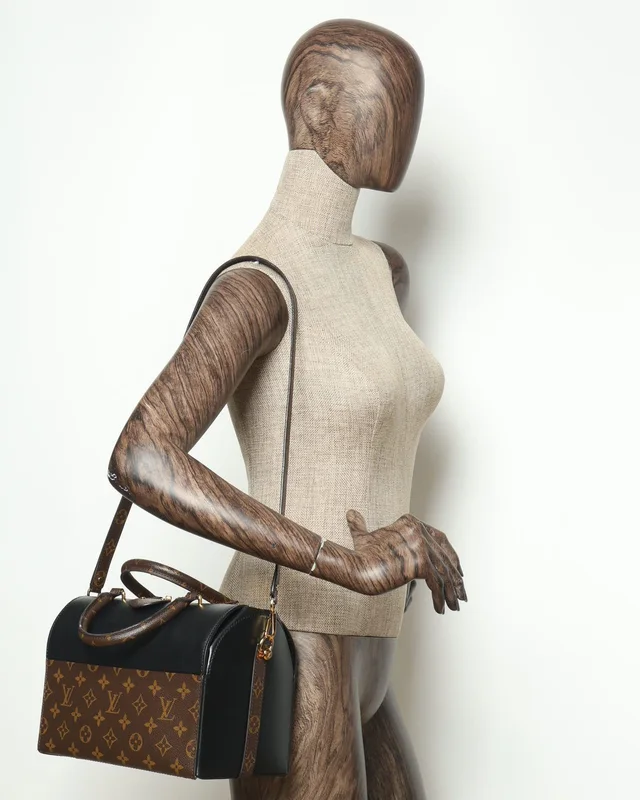 Louis Vuitton Monogram Speedy Doctor 25 Bag in Coated canvas from A Retro Tale, photo 10 of 10
