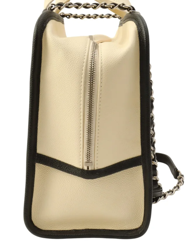 Chanel Around 2014 Made Caviar Skin Deauville Bowling 2-way Bag Ivory in White Caviar leather from VINTAGE QOO TOKYO, photo 4 of 12