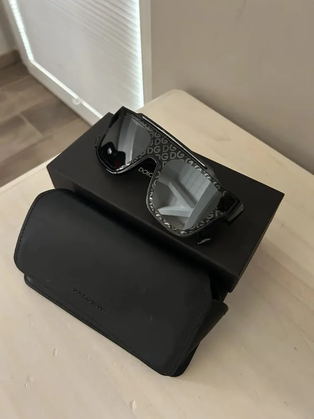 Occhiali Da Sole Dolce & Gabbana in black from Grailed, photo 1 of 1