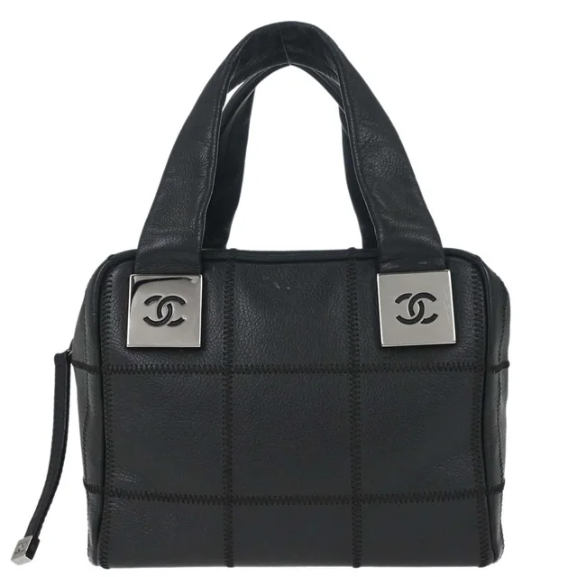 Chanel 2003-2004 Black Caviar Skin Choco Bar Wild Stitch Handbag in Black Caviar leather from AMORE Vintage Tokyo