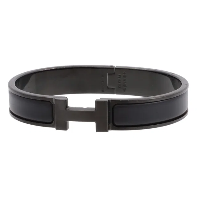 Hermès Clic Clac HPM Black in Black from VINTAGE QOO TOKYO