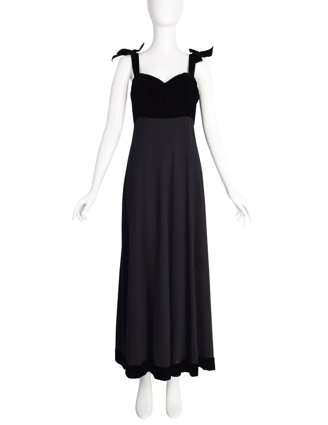 Chanel Vintage AW 1993 Black Velvet & Wool Maxi Bow Evening Dress in Black Velvet from Amarcord Vintage Fashion