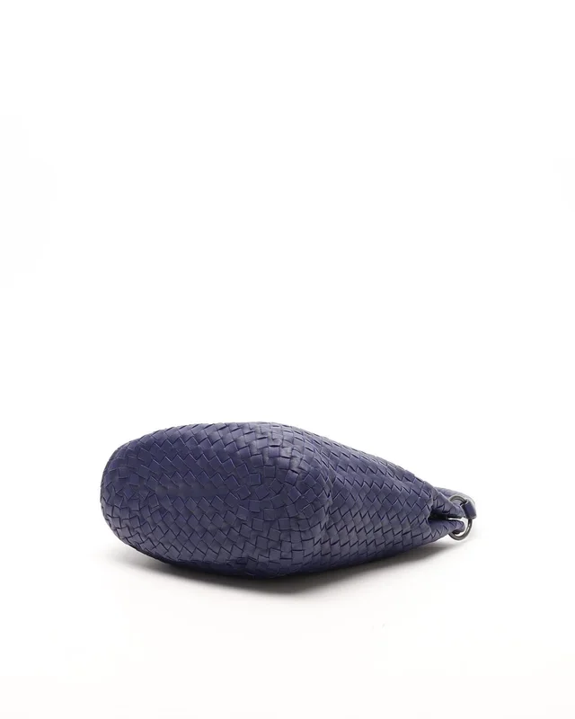 Bottega Veneta Intrecciato Hobo Shoulder Bag in Woven leather from A Retro Tale, photo 4 of 11