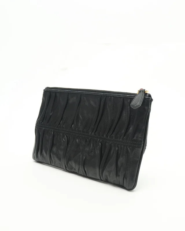 Prada Nappa Gaufre Small Zip Pouch in Nappa leather from A Retro Tale, photo 3 of 7