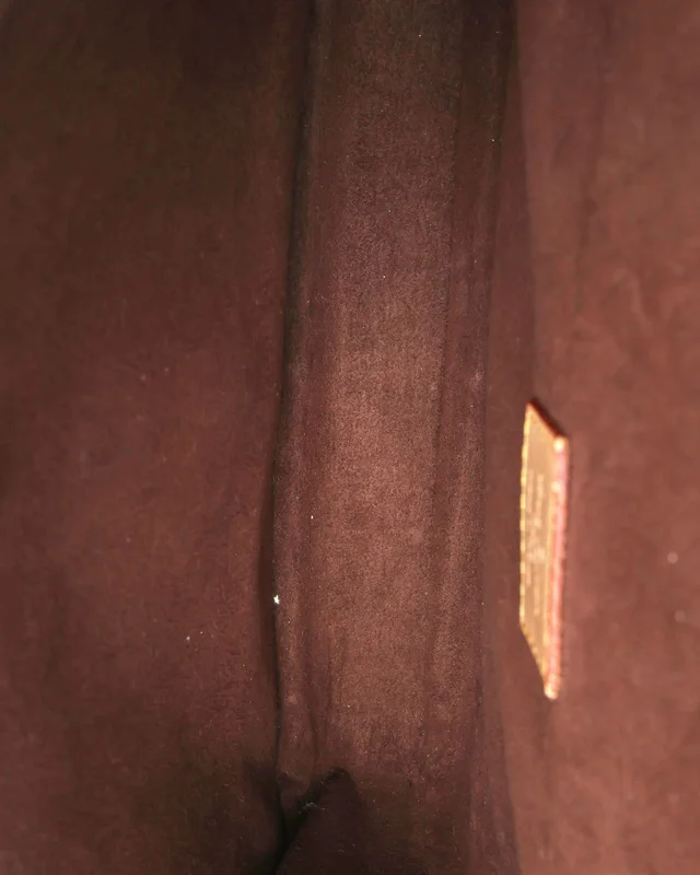 Louis Vuitton Monogram Pochette Métis Bag in Coated canvas from A Retro Tale, photo 7 of 9
