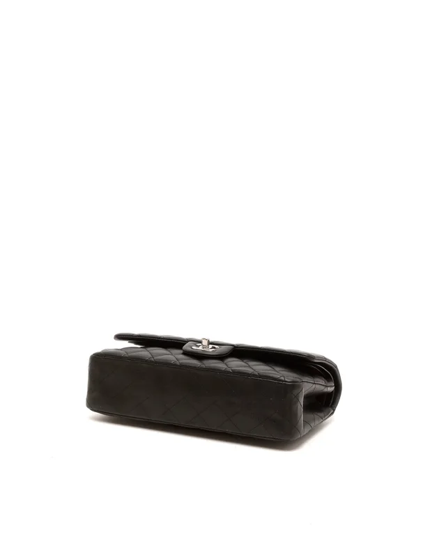 Chanel Classic Medium Double Flap Bag in Leather from A Retro Tale, photo 5 of 8