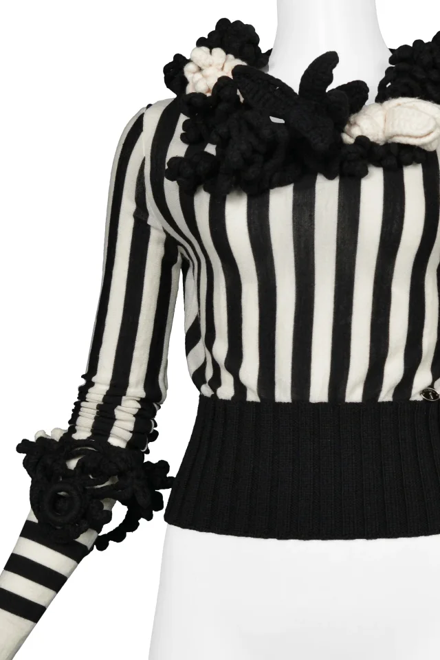Chanel Black & White Knit Striped Top With Crochet Flowers. 2007 in Black Wool from Resurrection Vintage, photo 4 of 6