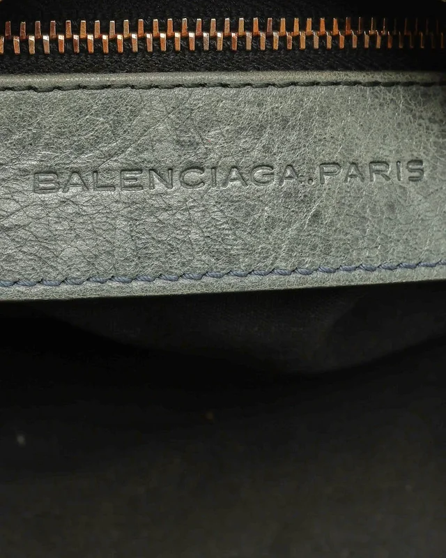 Balenciaga Motocross Giant City Bag in Leather from A Retro Tale, photo 8 of 10