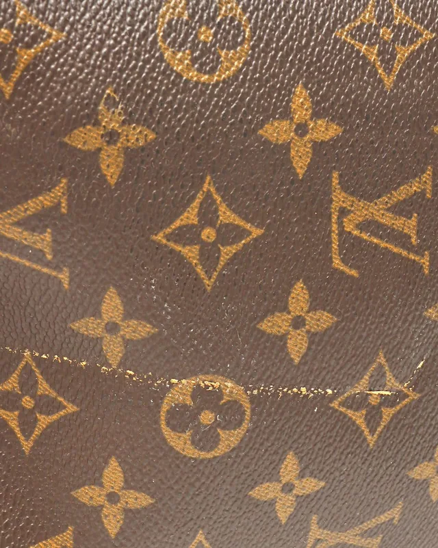 Louis Vuitton Monogram Sirius 50 Travel Bag in Coated canvas from A Retro Tale, photo 6 of 13