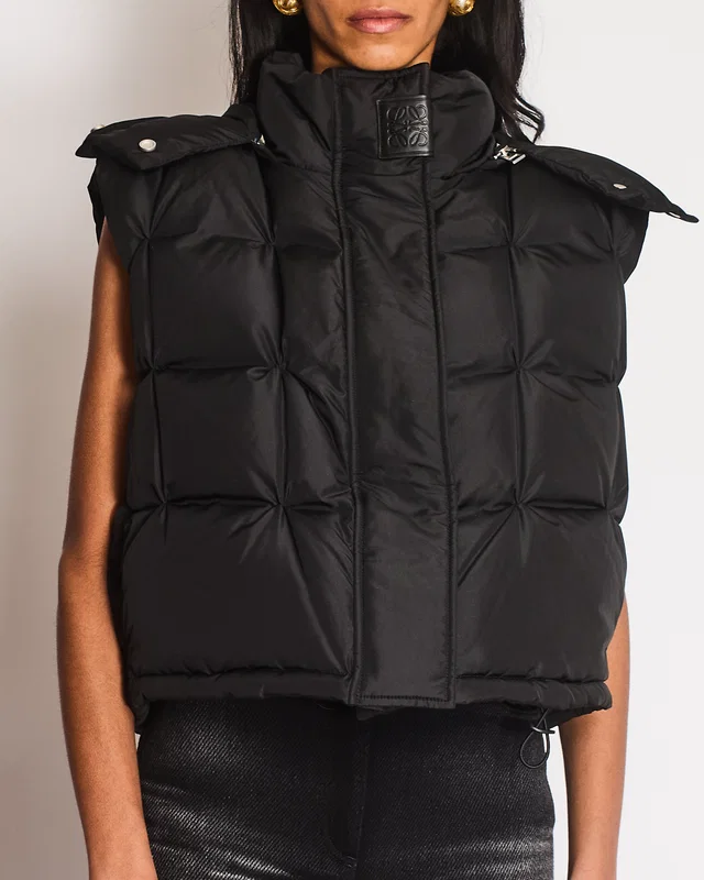 Loewe Black Puffer Gilet with Detachable Hood Size FR 36 (UK 8) in Black Lambskin from Sellier