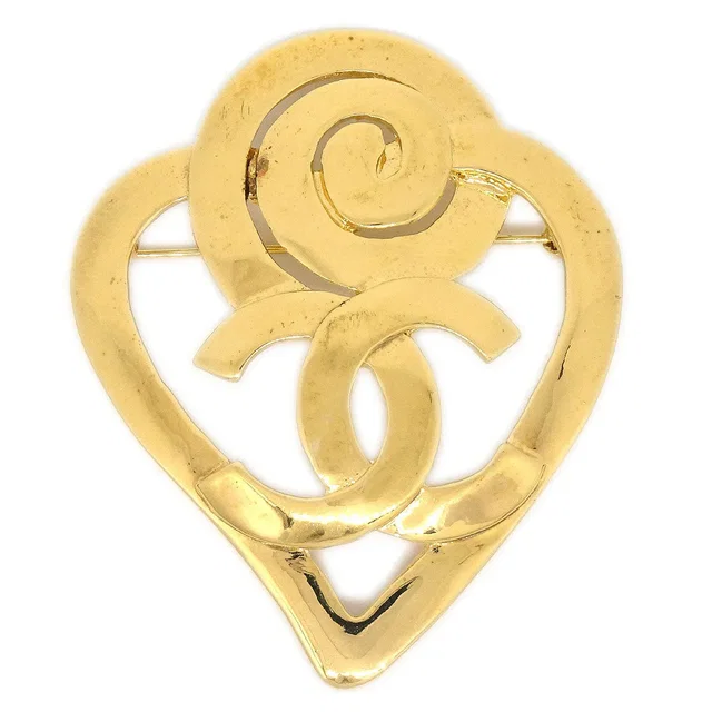 Chanel Heart Brooch Gold 95P in Gold from AMORE Vintage Tokyo