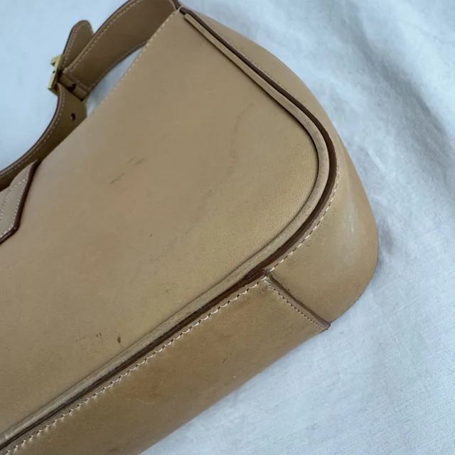 Saint Laurent Le 5 a 7 Hobo Shoulder Bag in Cowhide, Leather, Metal, vachetta leather from Reowned, photo 9 of 11
