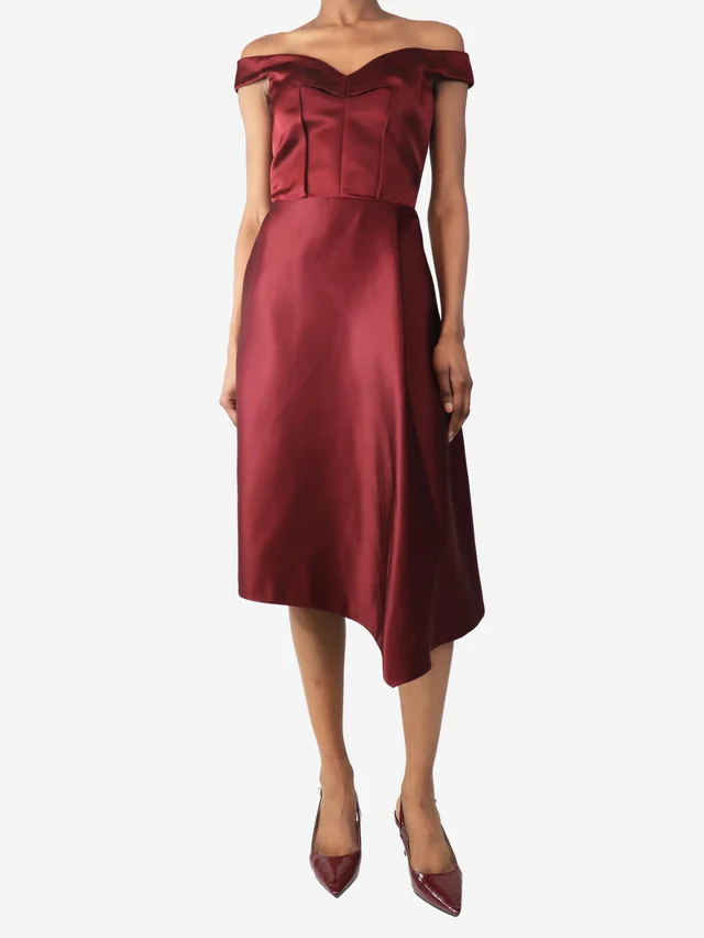 Alexander McQueen Burgundy satin mid dress - size 6 in Burgundy Satin from Sign of the Times