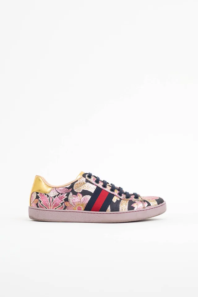 Gucci Floral Ace Sneaker in Leather from VSP Consignment
