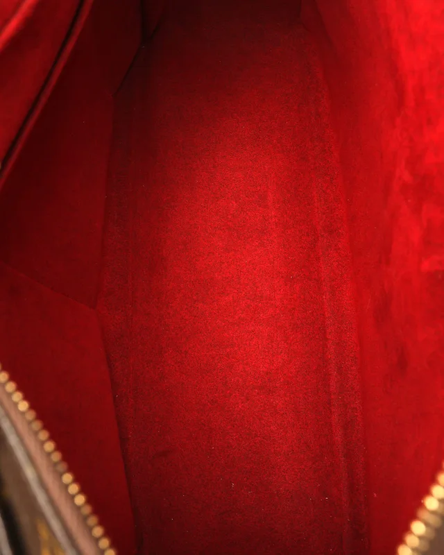 Louis Vuitton Monogram Multipli-Cite Shoulder Bag from A Retro Tale, photo 8 of 8