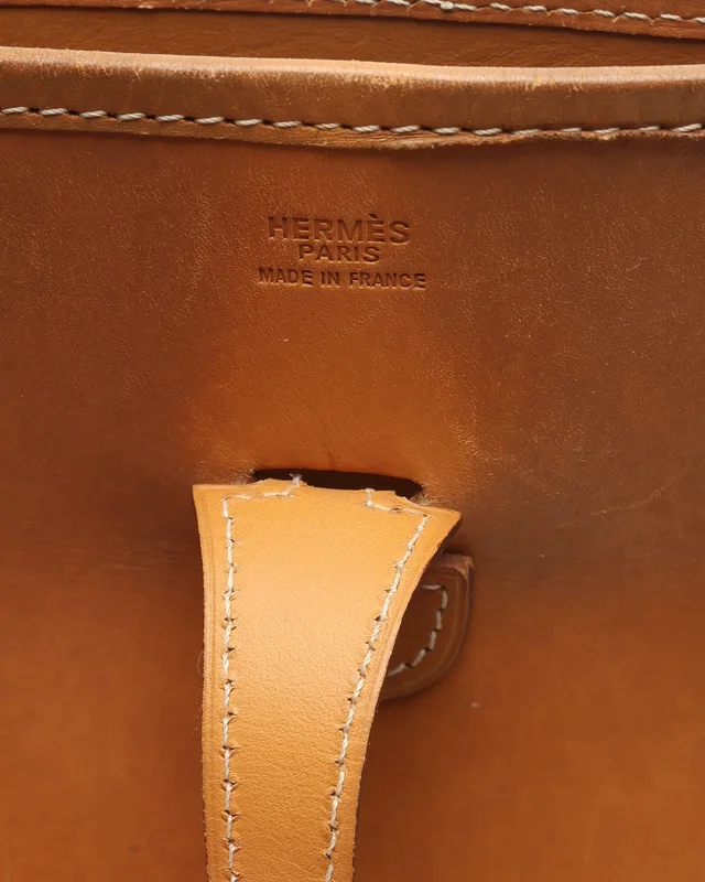 Hermès Natural Cowhide Evelyne PM Bag in Beige Leather from A Retro Tale, photo 15 of 16