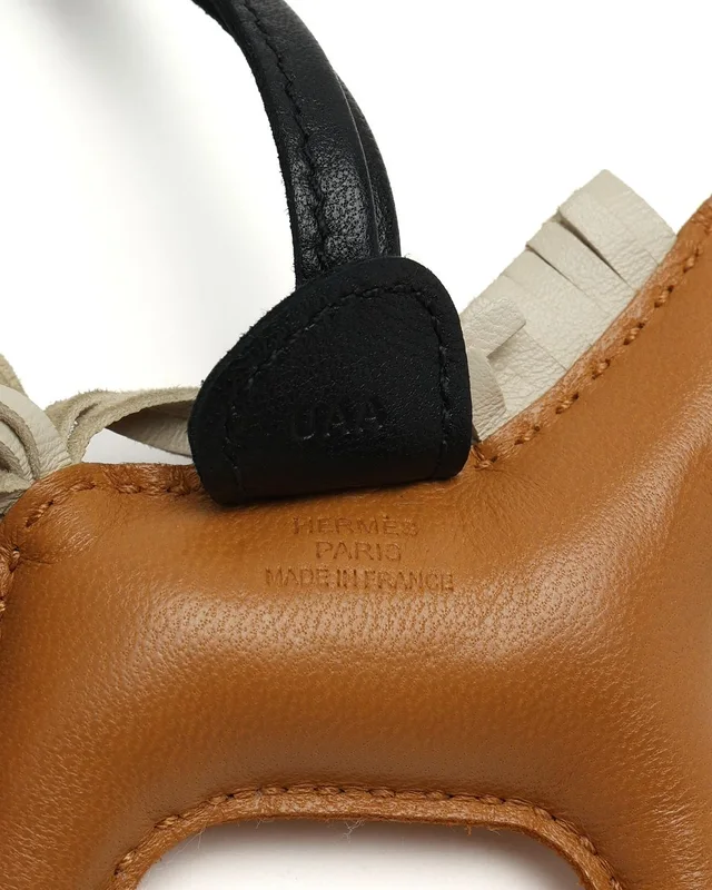 Hermès Rodeo PM Charm in Lambskin from A Retro Tale, photo 3 of 3