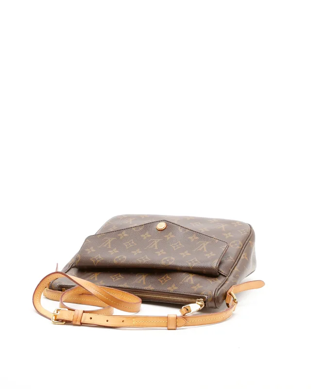Louis Vuitton Monogram Mabillon Crossbody Bag in Coated canvas from A Retro Tale, photo 5 of 10