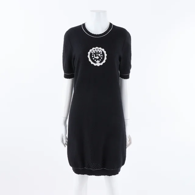Chanel 샤넬 니트 원피스 from GUGUS