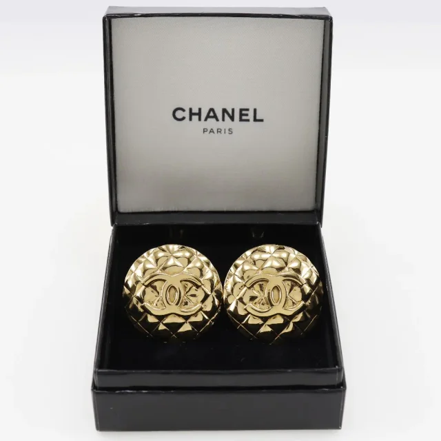 Chanel Coco Mark Gold Plated Earrings in Gold Gold-plated metal from LuxUness, photo 9 of 9