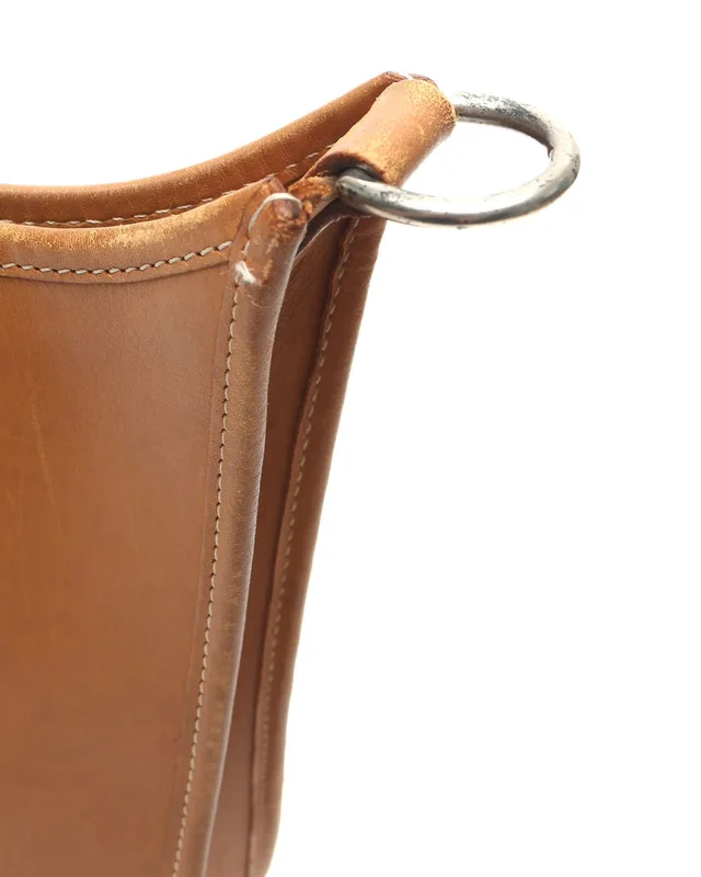 Hermès Natural Cowhide Evelyne PM Bag in Beige Leather from A Retro Tale, photo 8 of 16