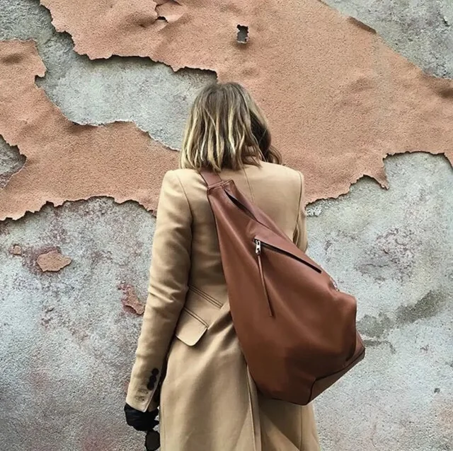Loewe Anton Backpack in Brown in red|brown Leather from Grailed, photo 1 of 1