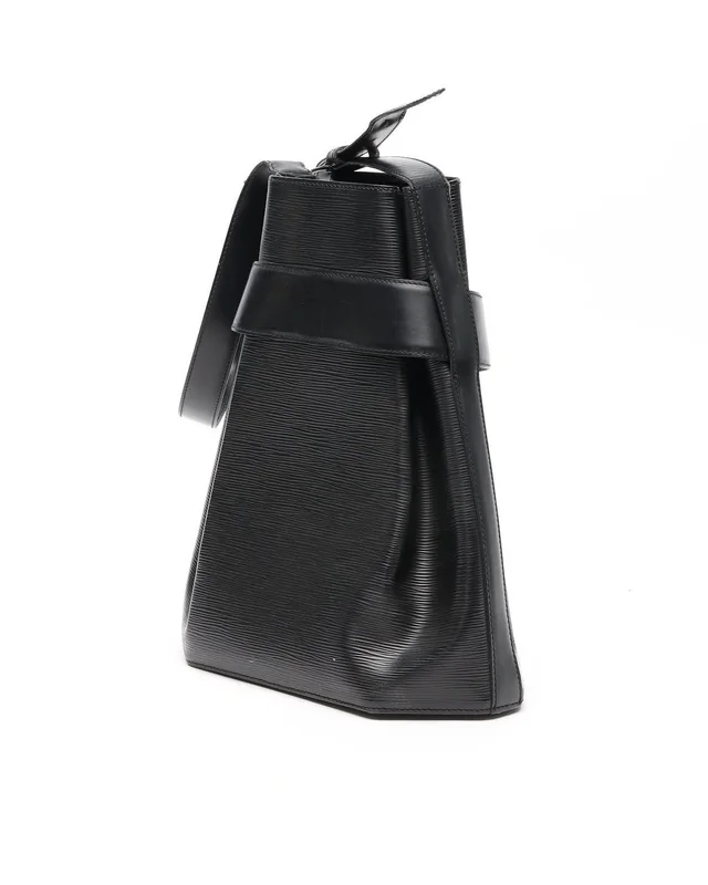 Louis Vuitton Epi Sac D'epaule GM Bag in Leather from A Retro Tale, photo 3 of 11
