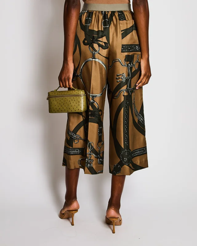 Hermès Silk Green Printed Trousers with Back Pocket and Elasticated Waist Size FR 42 (UK 14) in Green Silk from Sellier, photo 2 of 2