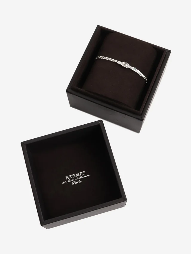Hermès White Gold Etriviere chain bracelet in White from Sign of the Times