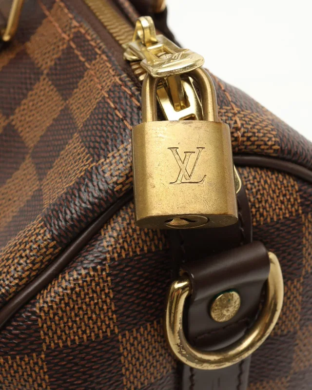 Louis Vuitton Damier Ebene Speedy Bandoulière 30 Bag in Brown from A Retro Tale, photo 6 of 9