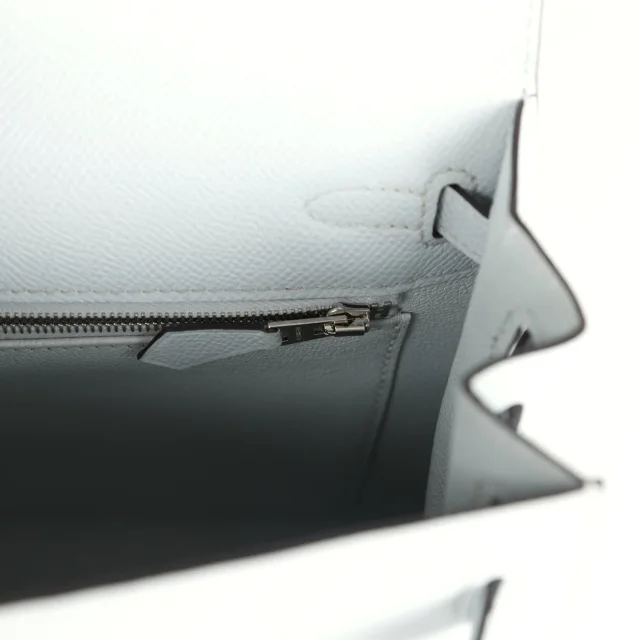 Hermès Kelly Sellier 25 Gris Platine Epsom Electrum Hardware in Grey Epsom leather from Madison Avenue Couture, photo 9 of 9
