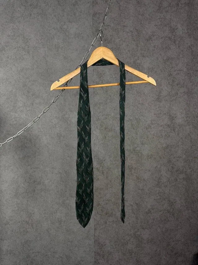Giorgio Armani Luxury Vintage Tie in green from Grailed