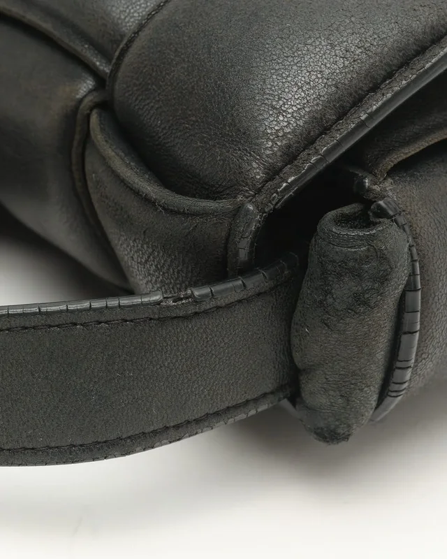 Bottega Veneta Padded Cassette Bag in Woven leather from A Retro Tale, photo 7 of 9
