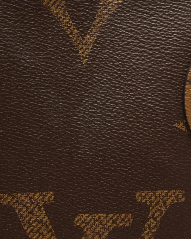 Louis Vuitton Monogram Giant Onthego MM Bag from A Retro Tale, photo 6 of 8