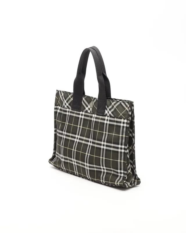 Burberry Nova Check Tote Bag from A Retro Tale, photo 2 of 12