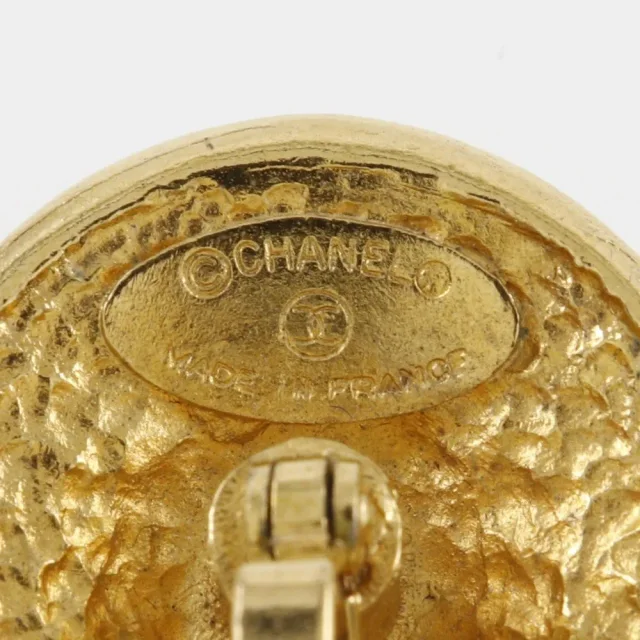 Chanel Vintage Logo Round Plated Gold _plated Jewelry in Gold from HEWI, photo 5 of 7