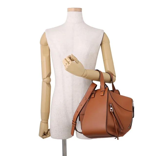 Loewe hammock Brown387.30.S35 Leather Size Small in Leather from GALLERY RARE, photo 4 of 18