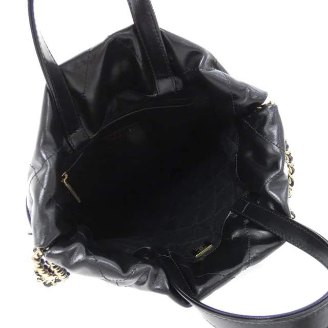 CHANEL 22 Line AS3859 Rucksack in BLACK / MAT GOLD metal fittings calf from KOMEHYO, photo 7 of 7