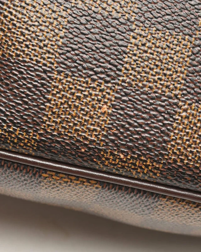 Louis Vuitton Damier Ravello GM Bag in Canvas from A Retro Tale, photo 10 of 15
