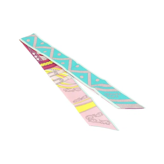 Hermès Balade en Berline Twilly Scarf in Silk from The Reluxe