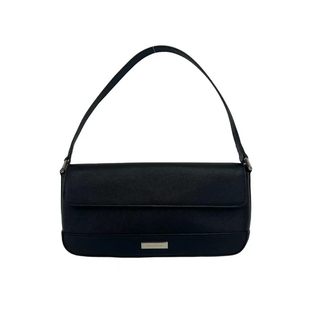 Burberry Leather Shoulder Bag in Leather from LuxUness