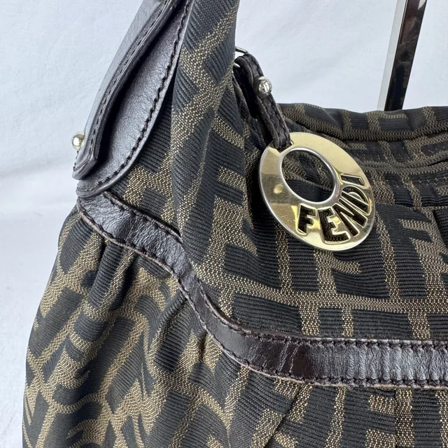 Fendi Tobacco Zucca Medium Chef Shoulder Bag in Calfskin leather, Metal, zucca canvas from Reowned, photo 2 of 13