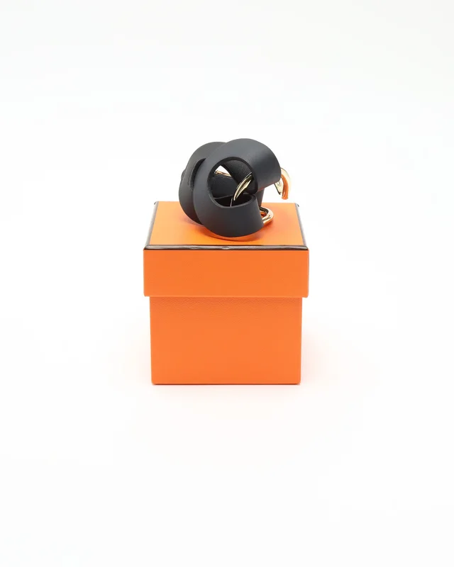 Hermès Leather Bracelet in Leather from A Retro Tale, photo 2 of 5
