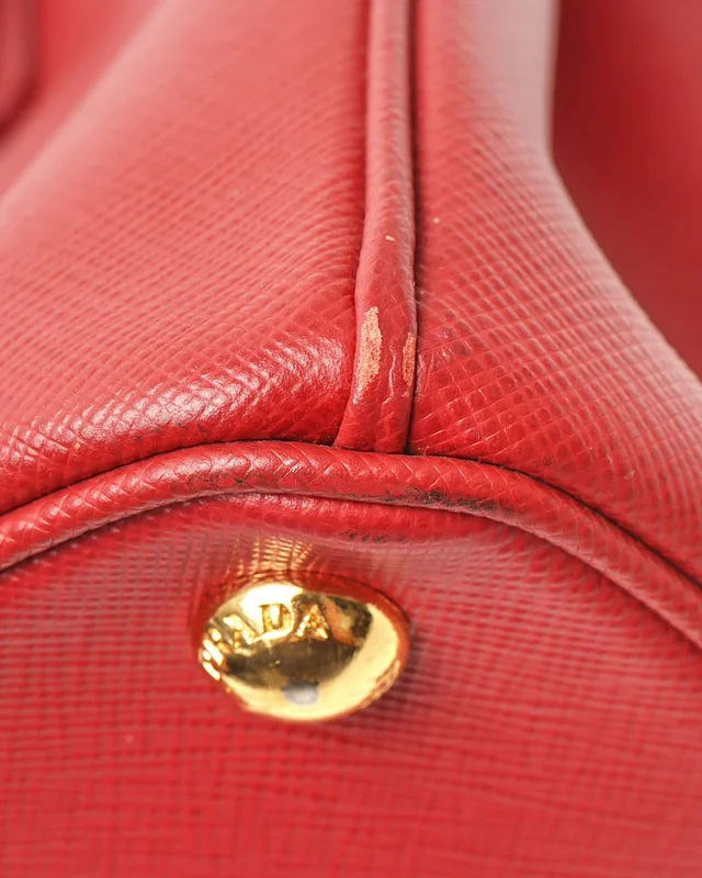 Prada Small Saffiano Galleria Bag in Saffiano leather from A Retro Tale, photo 7 of 9